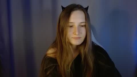 Snapshot of sweetie_lover chatting on September 14, 2025, 7:35 pm Annie online show from September 14, 2025, 7:35 pm
