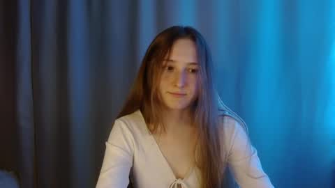 Annie online show from June 6, 2026, 7:51 pm