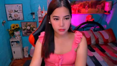 Snapshot of sweetienicole chatting on December 6, 2024, 2:46 am Nicole online show from December 6, 2024, 2:46 am