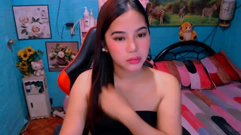 Snapshot of sweetienicole chatting on January 15, 2025, 4:47 am Nicole online show from January 15, 2025, 4:47 am
