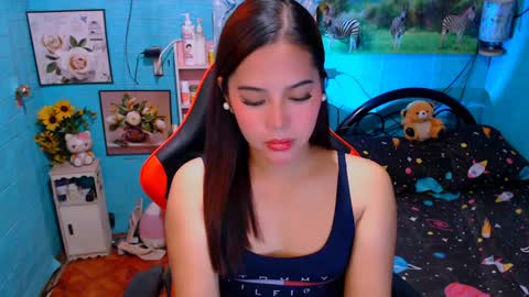 Snapshot of sweetienicole chatting on January 18, 2025, 4:37 am Nicole online show from January 18, 2025, 4:37 am