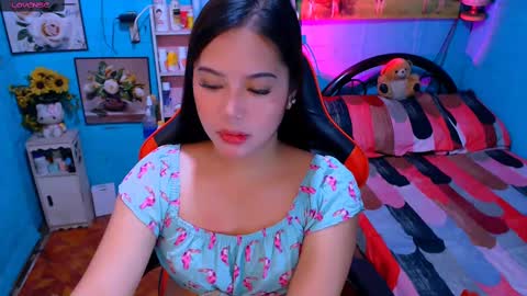 Snapshot of sweetienicole chatting on March 1, 2025, 9:04 pm Nicole online show from March 1, 2025, 9:04 pm
