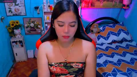 Snapshot of sweetienicole chatting on March 8, 2025, 10:02 pm Nicole online show from March 8, 2025, 10:02 pm