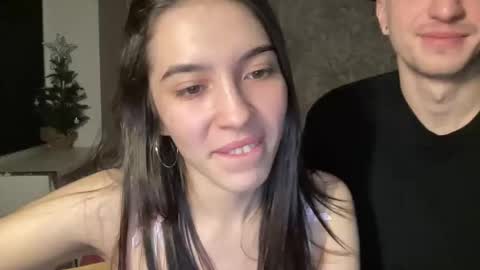 Snapshot of sweetiepipe chatting on February 3, 2026, 3:26 am Welcome to our room We are Renata21 and Bogdan 24 online show from February 3, 2026, 3:26 am