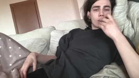 SweetiesKitties online show from April 7, 2026, 8:37 am