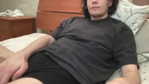 SweetiesKitties online show from April 7, 2026, 8:42 pm