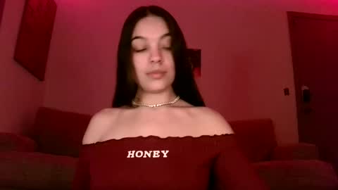 Blu Sweets online show from March 4, 2025, 9:43 pm