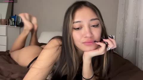 Snapshot of sweetiesoul chatting on December 15, 2024, 4:37 pm sweetiesoul online show from December 15, 2024, 4:37 pm