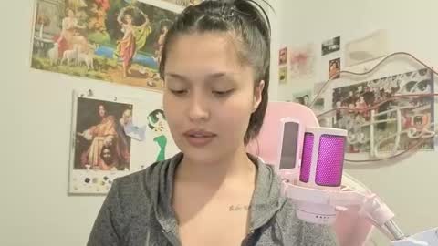 SweetJess online show from April 2, 2026, 3:59 am