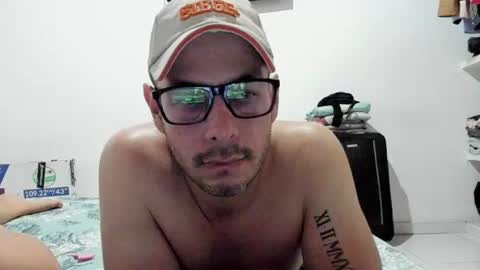 sweetlatino03 online show from July 11, 2026, 3:42 am