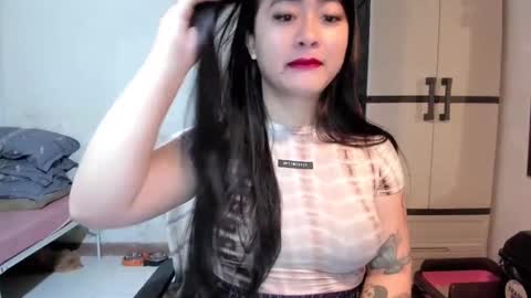 Zoe online show from March 9, 2025, 6:00 pm