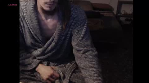 akiles online show from December 8, 2024, 6:39 pm