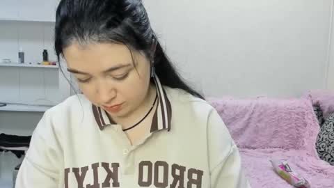 Snapshot of sweetmarylove chatting on March 3, 2025, 10:17 am sweetmarylove online show from March 3, 2025, 10:17 am