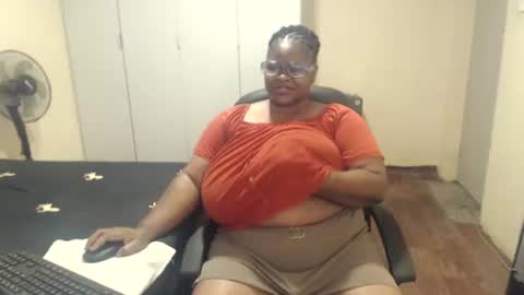 Snapshot of sweetnoziexxx chatting on March 7, 2025, 11:29 am sweetnoziexxx online show from March 7, 2025, 11:29 am