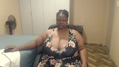 sweetnoziexxx online show from May 17, 2026, 3:37 am