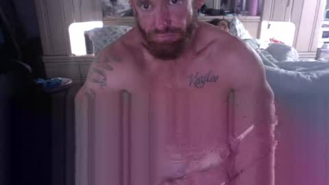 WeAim2PZzz online show from December 15, 2024, 6:37 pm