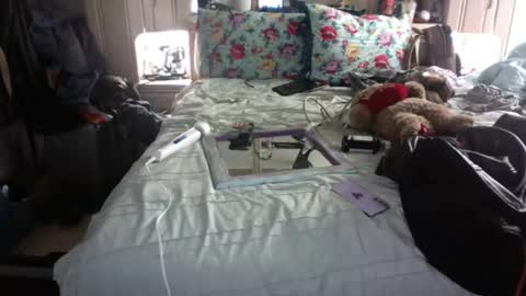 WeAim2PZzz online show from January 12, 2025, 8:57 am