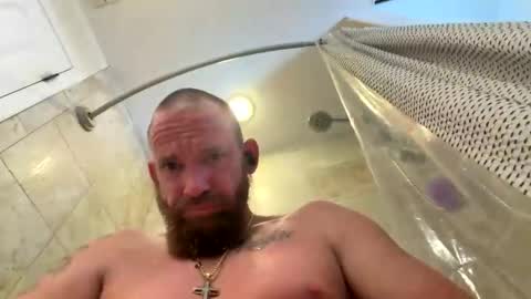 WeAim2PZzz online show from March 6, 2026, 5:09 pm