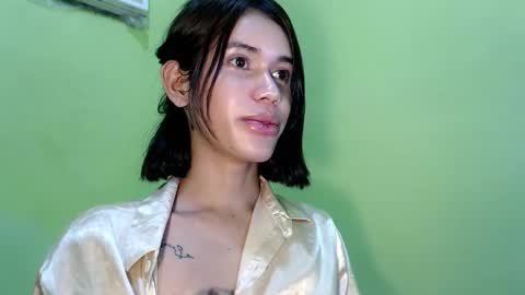 Snapshot of sweetnspisy69 chatting on October 30, 2025, 6:52 pm Erica online show from October 30, 2025, 6:52 pm