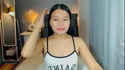 Ghena online show from April 19, 2026, 1:49 am