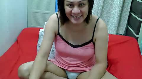 Snapshot of sweetpearlts4u chatting on February 2, 2026, 7:07 am sam online show from February 2, 2026, 7:07 am