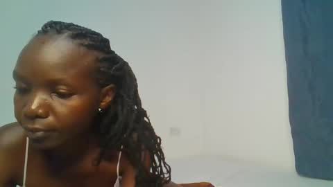 sweetpink_1 online show from January 13, 2026, 6:46 pm