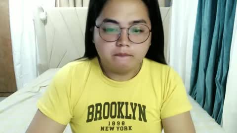 Princess Ella online show from March 12, 2025, 4:41 am