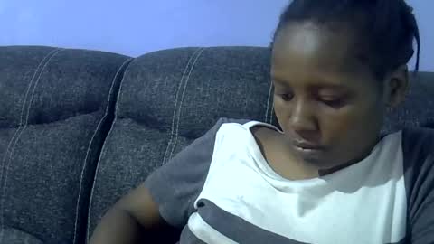 queen online show from October 23, 2025, 4:12 am