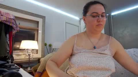 Snapshot of sweetraisa chatting on June 24, 2026, 9:14 pm SweetRaisa online show from June 24, 2026, 9:14 pm
