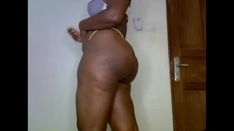 sweetrenne online show from February 4, 2025, 5:10 am