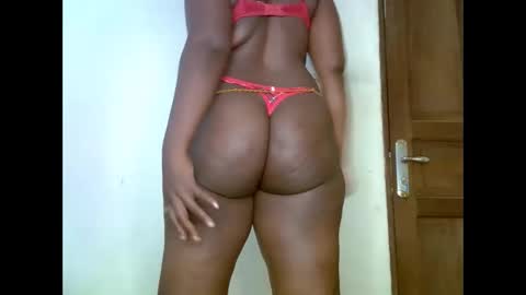 sweetrenne online show from February 14, 2025, 8:21 am