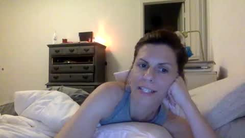 sweetriddance online show from June 5, 2026, 3:57 am