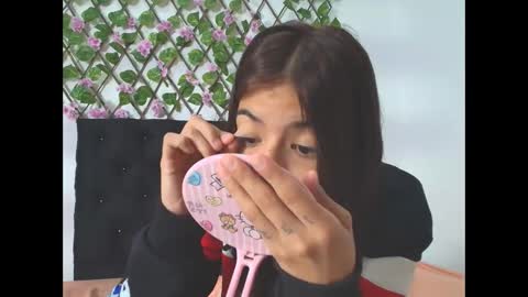 sweetscaarlett online show from April 20, 2026, 3:04 pm