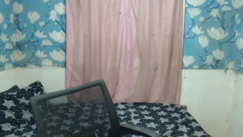 Snapshot of sweetsensation69xx chatting on March 2, 2025, 2:32 pm Sweet online show from March 2, 2025, 2:32 pm