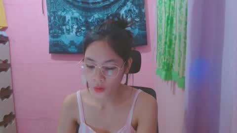 Mia online show from July 7, 2026, 6:47 am