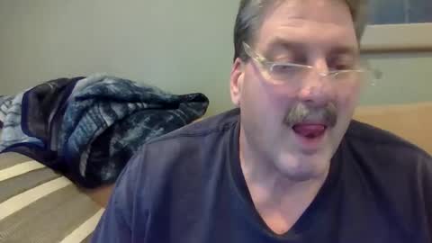 sweetbrowneyes623 online show from January 5, 2025, 8:10 pm