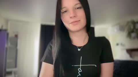 Sweet Shy online show from June 17, 2026, 2:40 pm