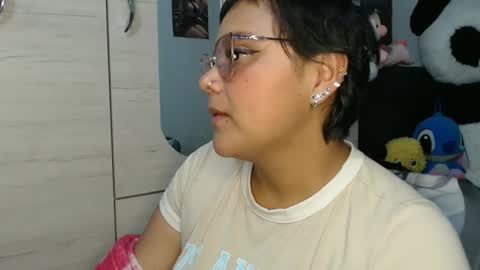 sweett_candy1 online show from January 14, 2026, 5:35 am