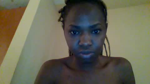 sweett_kimmie online show from July 12, 2026, 6:26 am