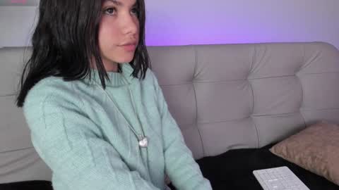    online show from January 7, 2025, 4:37 pm