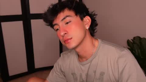 Andy  online show from June 18, 2026, 11:20 pm