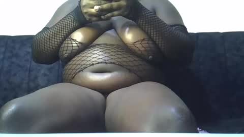 sweettlove1 online show from December 1, 2024, 9:15 pm