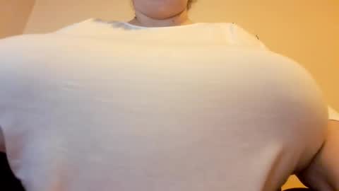 Maya online show from February 16, 2025, 10:32 pm