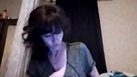 Sweet Tooth Trixie online show from April 14, 2026, 3:12 am