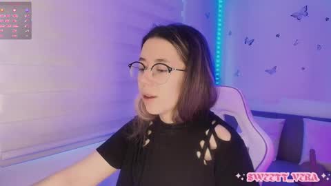 Snapshot of sweettvera_ chatting on December 2, 2025, 12:10 pm Veronica Independent Model online show from December 2, 2025, 12:10 pm
