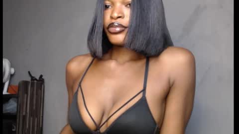 sweetxxboobsx online show from March 5, 2026, 12:12 pm