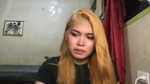 sweety_heart18 online show from July 15, 2026, 11:15 am
