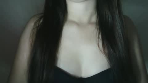 sweety_princess15 online show from September 9, 2025, 4:28 pm