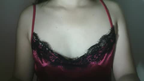 sweety_princess15 online show from October 6, 2025, 5:32 pm