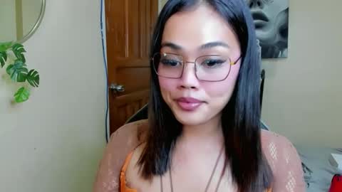 Snapshot of sweety_shane chatting on May 7, 2026, 11:37 am sweety_shane online show from May 7, 2026, 11:37 am
